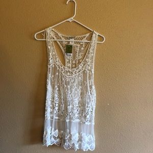 White lace tank top